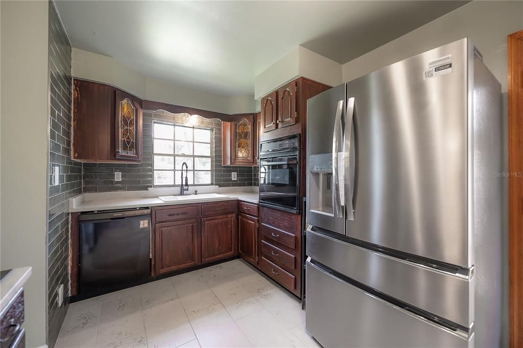 Active With Contract: $498,000 (2 beds, 2 baths, 1665 Square Feet)