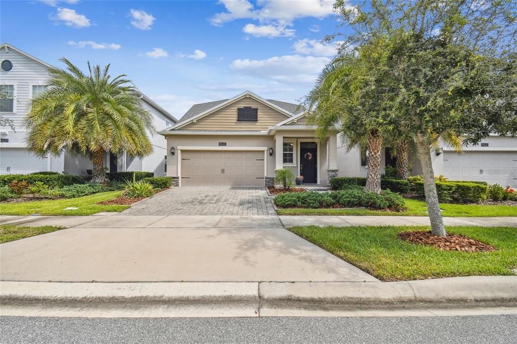 For Sale: $475,000 (3 beds, 2 baths, 1950 Square Feet)