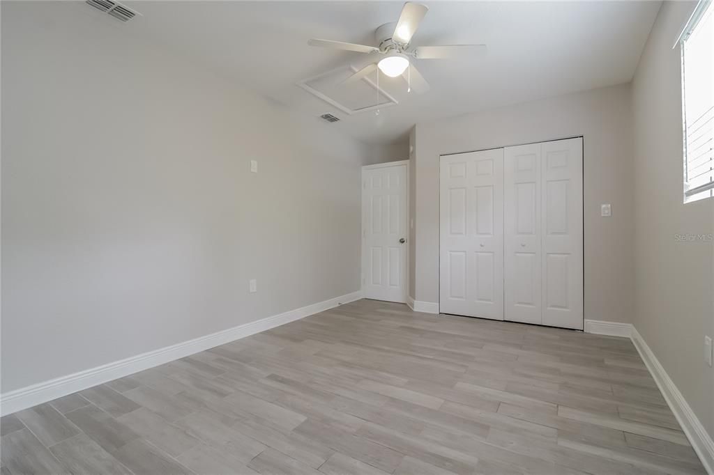 For Rent: $2,365 (3 beds, 2 baths, 1462 Square Feet)