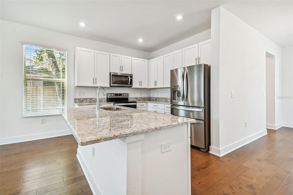 For Sale: $566,900 (3 beds, 2 baths, 1620 Square Feet)