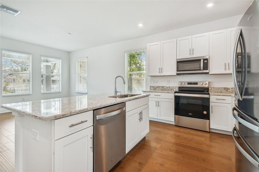 For Sale: $566,900 (3 beds, 2 baths, 1620 Square Feet)