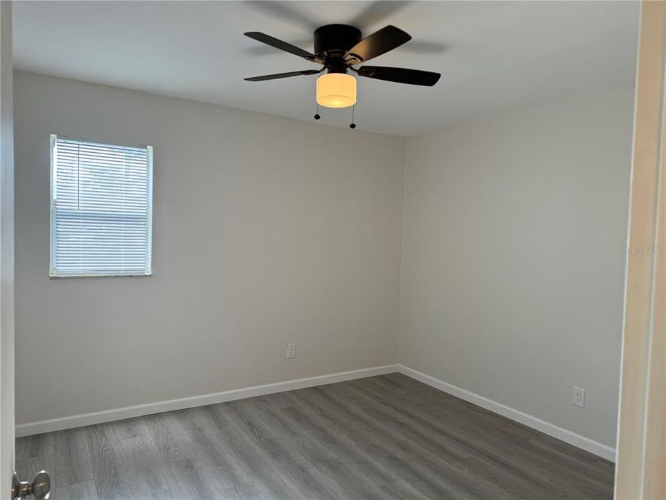 For Rent: $1,200 (1 beds, 1 baths, 594 Square Feet)