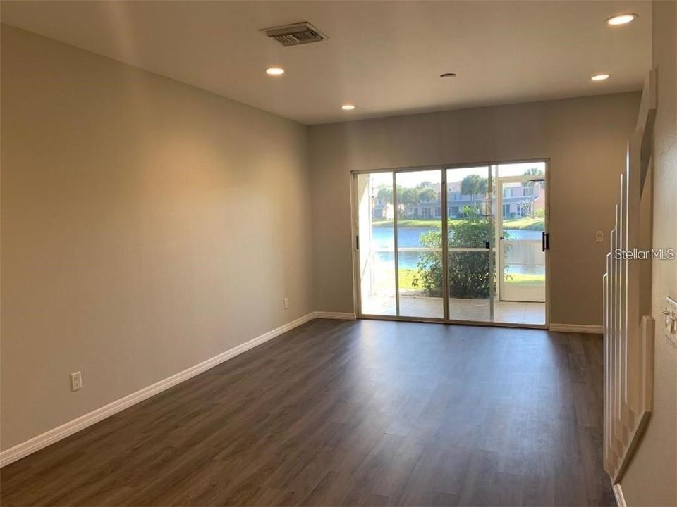 For Rent: $2,100 (2 beds, 2 baths, 1080 Square Feet)