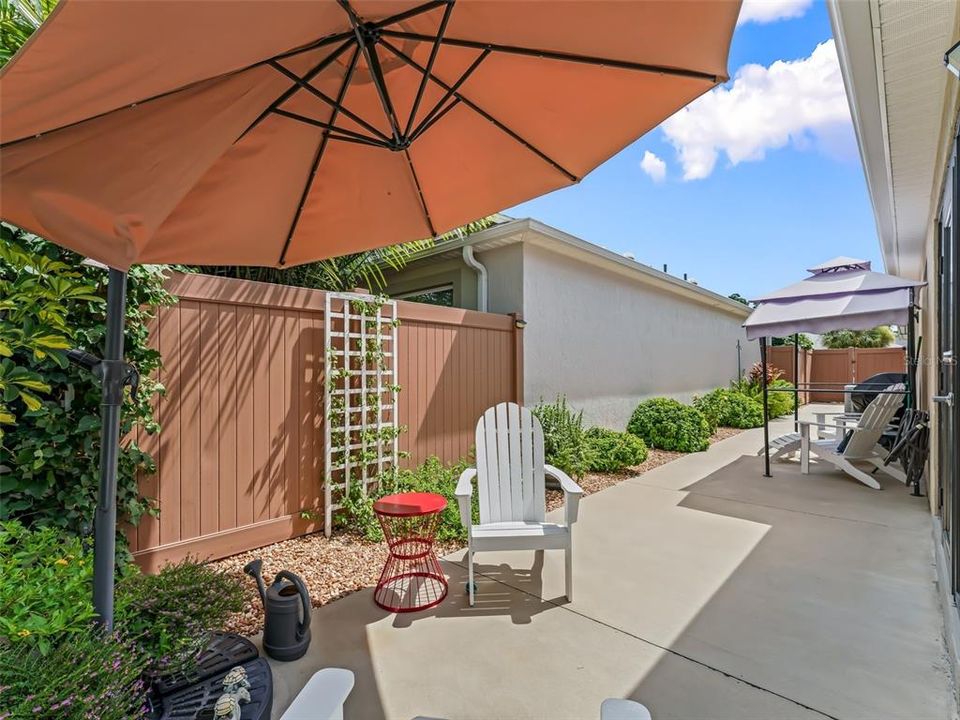 For Sale: $474,900 (3 beds, 2 baths, 1424 Square Feet)