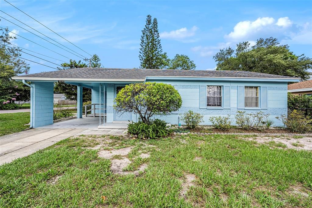 For Sale: $325,000 (3 beds, 1 baths, 850 Square Feet)