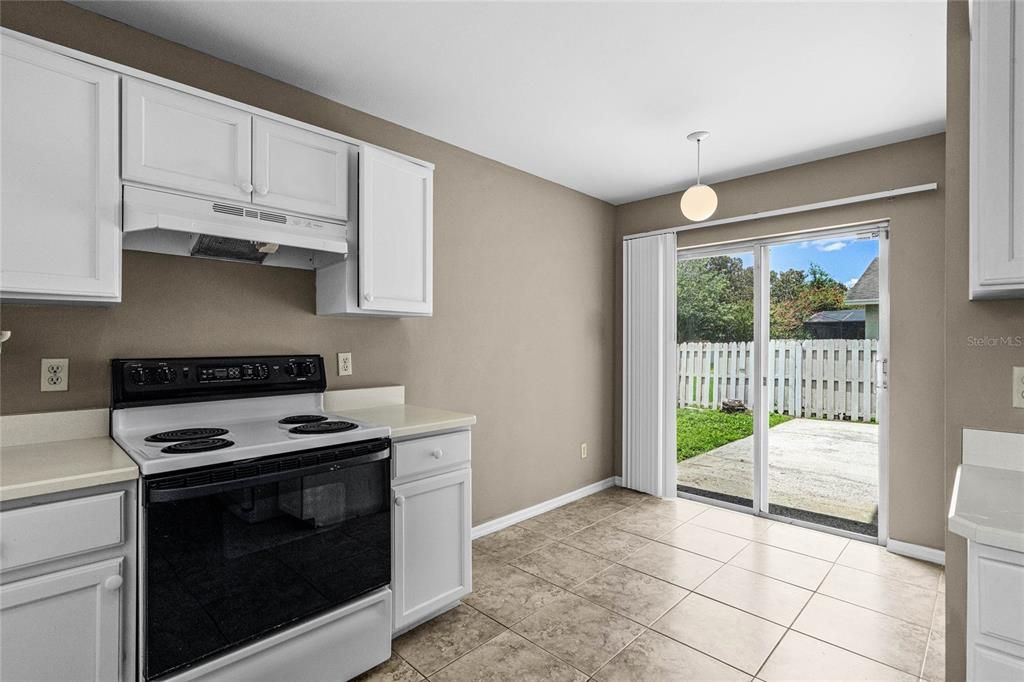 For Sale: $349,950 (3 beds, 2 baths, 1377 Square Feet)