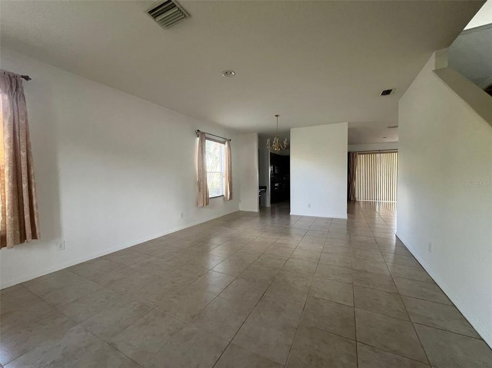 For Rent: $3,200 (4 beds, 3 baths, 3100 Square Feet)