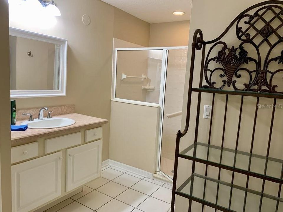 For Sale: $345,000 (2 beds, 2 baths, 1577 Square Feet)