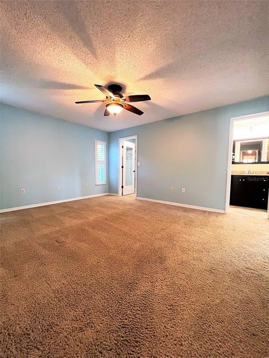 For Rent: $2,800 (3 beds, 2 baths, 1752 Square Feet)