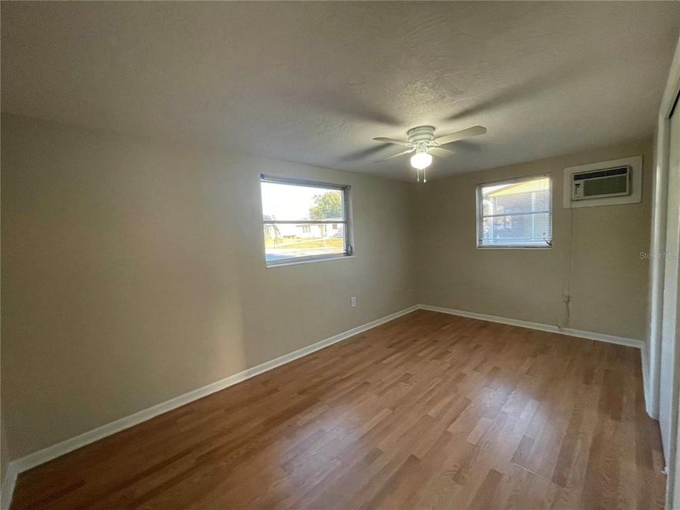 For Rent: $1,450 (2 beds, 1 baths, 888 Square Feet)