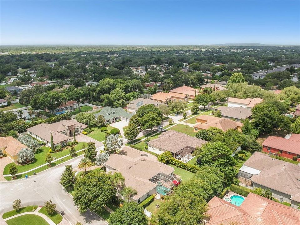 For Sale: $895,000 (3 beds, 3 baths, 3327 Square Feet)