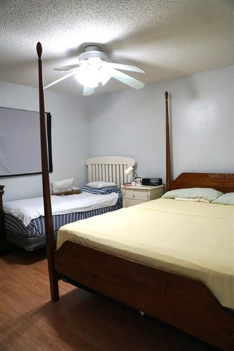 For Sale: $204,000 (2 beds, 2 baths, 1128 Square Feet)