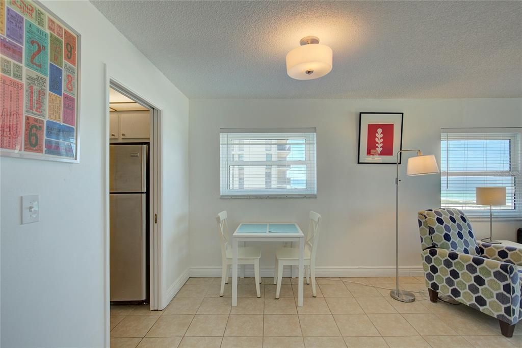 For Rent: $5,500 (2 beds, 2 baths, 1094 Square Feet)