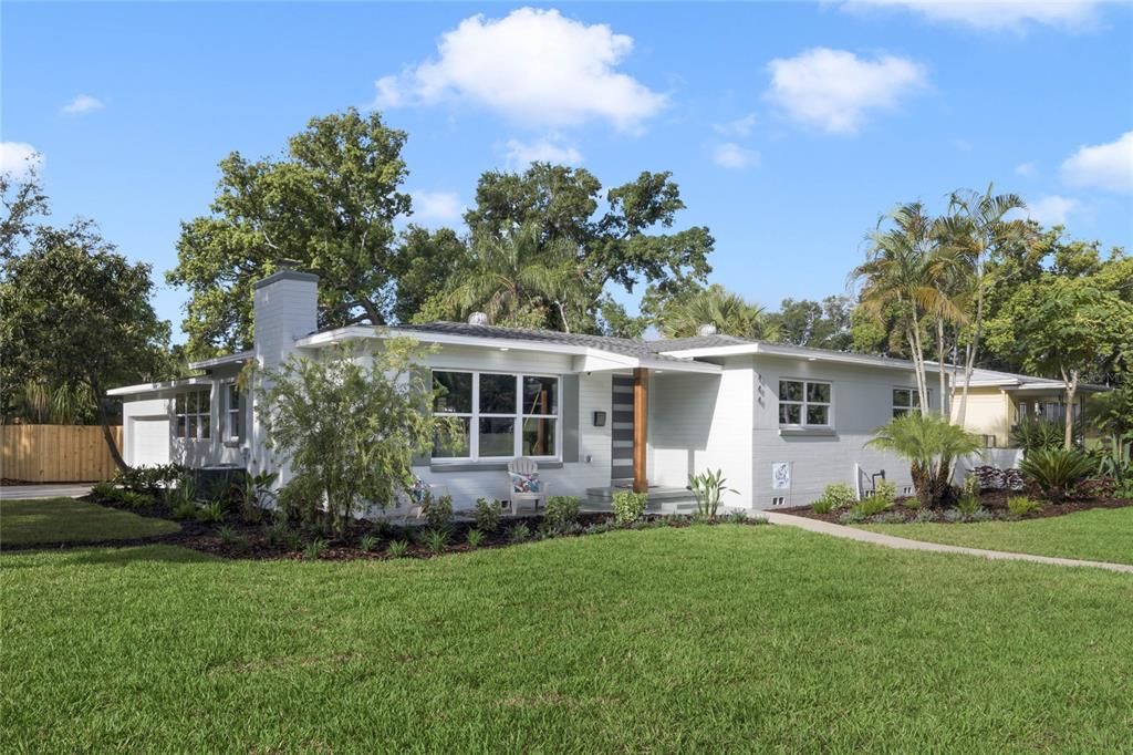 For Sale: $765,000 (3 beds, 2 baths, 1623 Square Feet)