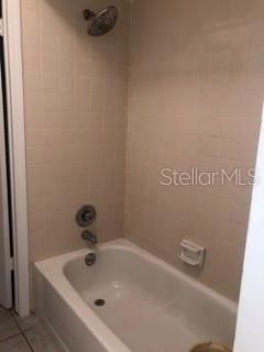 For Sale: $223,400 (2 beds, 2 baths, 952 Square Feet)