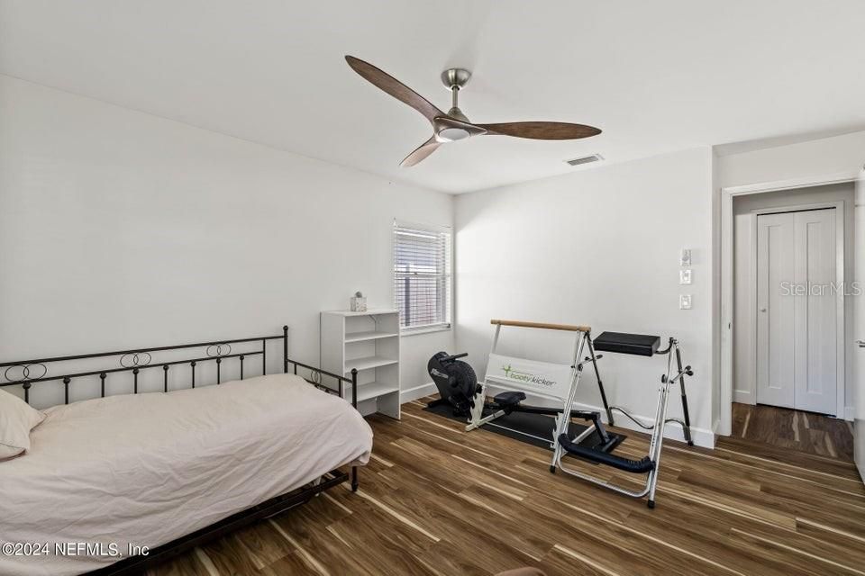 For Sale: $430,000 (2 beds, 2 baths, 1812 Square Feet)
