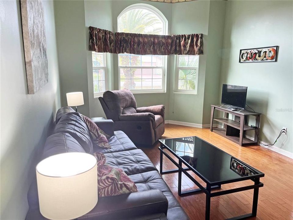 For Sale: $449,000 (3 beds, 2 baths, 2325 Square Feet)