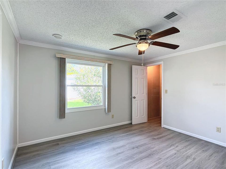 For Sale: $254,499 (2 beds, 2 baths, 1342 Square Feet)