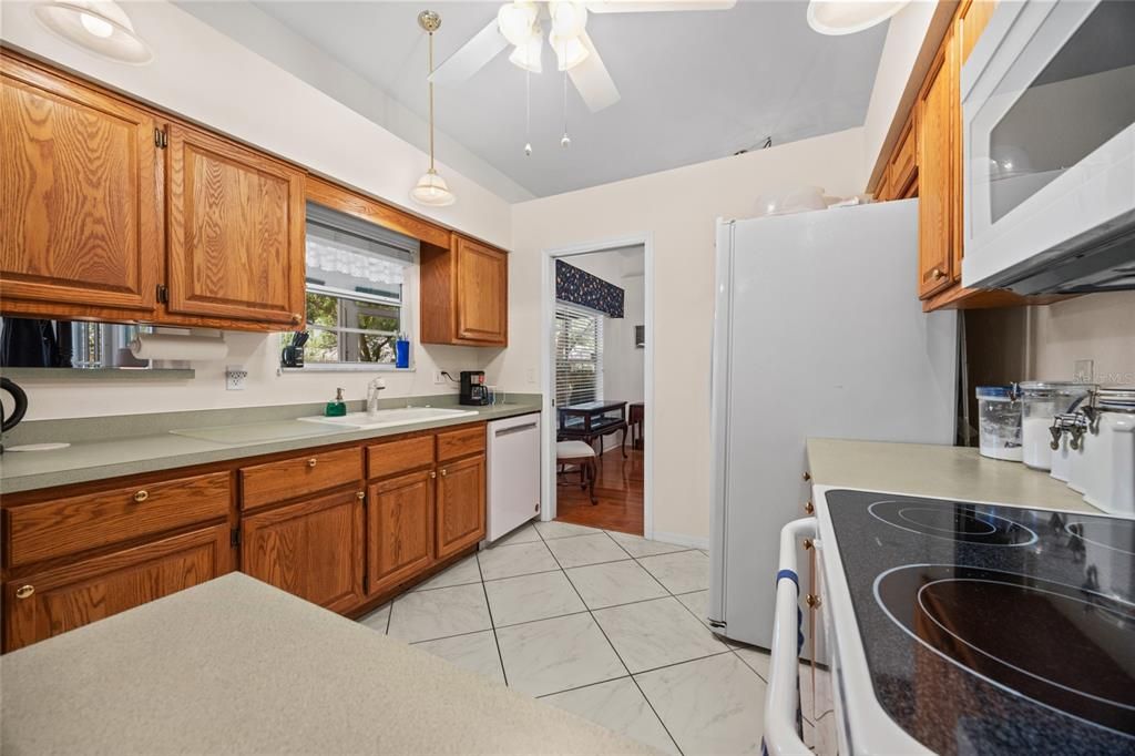 For Sale: $369,900 (3 beds, 2 baths, 2018 Square Feet)