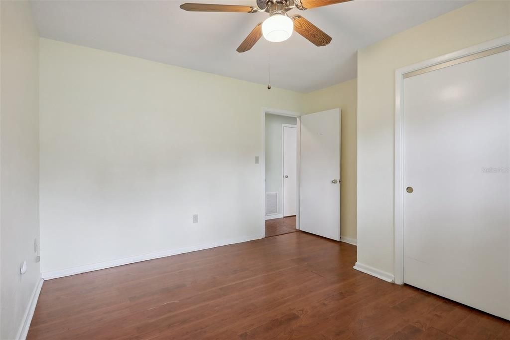 For Sale: $280,000 (3 beds, 2 baths, 1809 Square Feet)