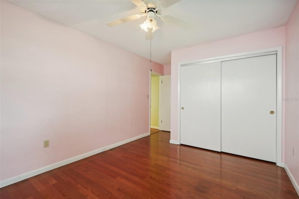 For Sale: $280,000 (3 beds, 2 baths, 1809 Square Feet)