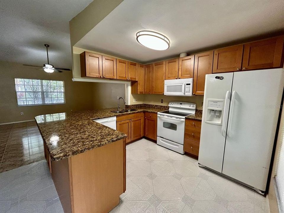 For Rent: $2,398 (3 beds, 2 baths, 1167 Square Feet)