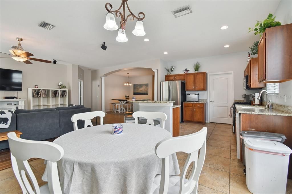 For Sale: $509,900 (3 beds, 2 baths, 1897 Square Feet)