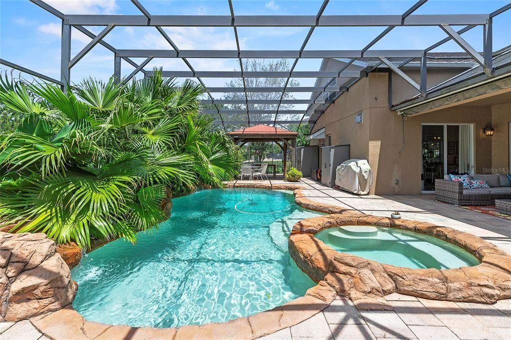 Pool, Spa, Deck in Birdcage