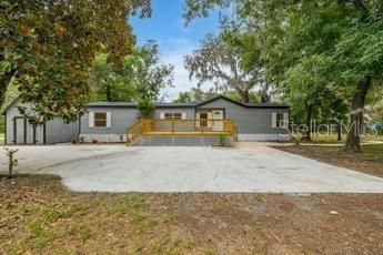 Active With Contract: $325,000 (3 beds, 2 baths, 1719 Square Feet)