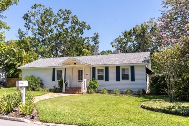 Charming "Old Florida" home on Quiet Street