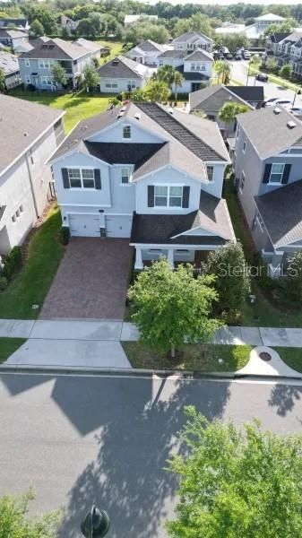 Active With Contract: $735,900 (4 beds, 3 baths, 2686 Square Feet)