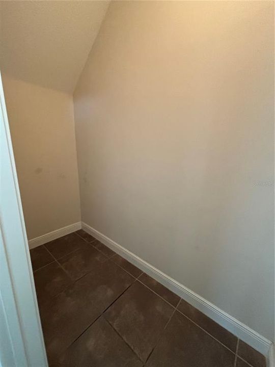 UNDER STAIRS STORAGE CUPBOARD