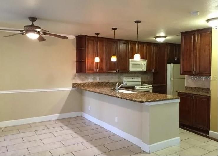 For Rent: $1,750 (2 beds, 2 baths, 1126 Square Feet)