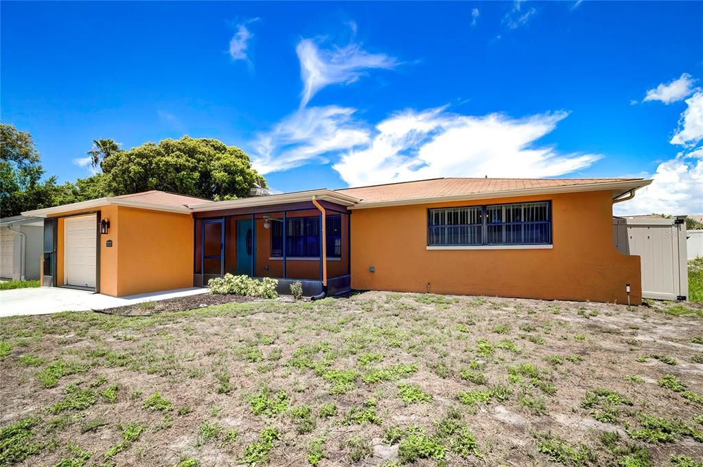 For Sale: $248,000 (3 beds, 2 baths, 1322 Square Feet)