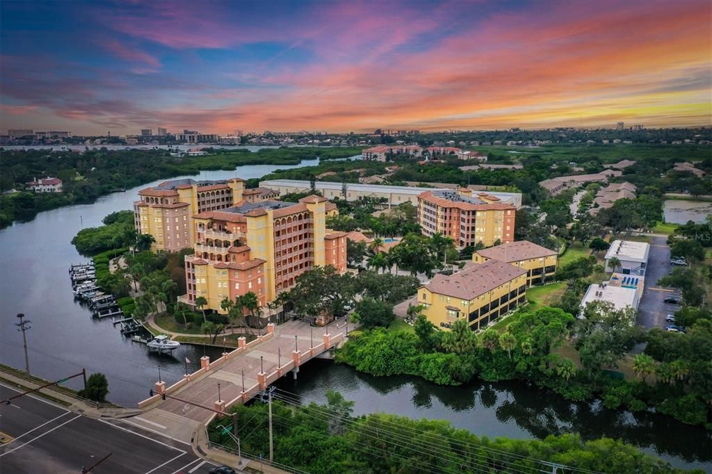 Phillippi Landings a newer gated luxury condominium set on Phillippi Creek with access to the Intracoastal Waterway.  There are three high rises, one mid rise and townhouses just minutes to Siesta Key and Downtown Sarasota