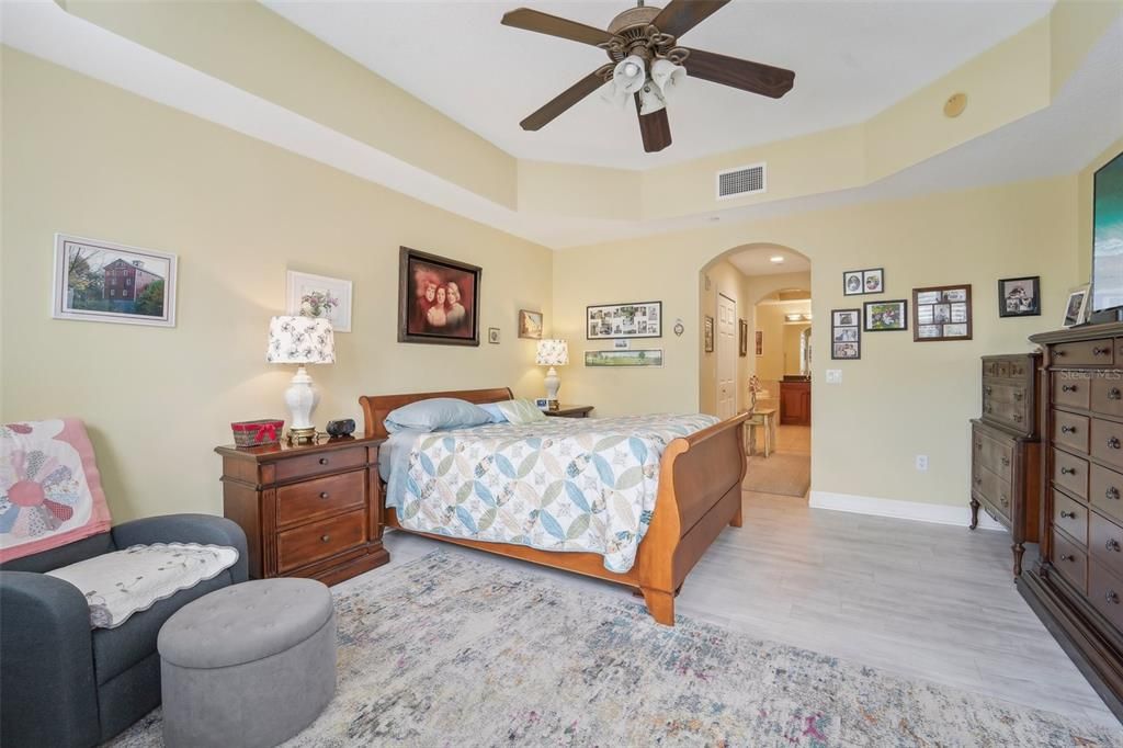 Generous sized Master Bedroom with a Bow Window and Door to Balcony