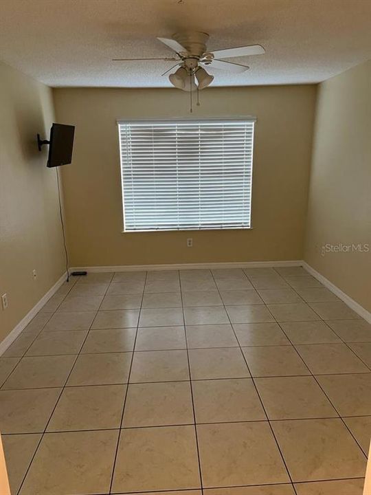 For Rent: $1,800 (2 beds, 2 baths, 1026 Square Feet)