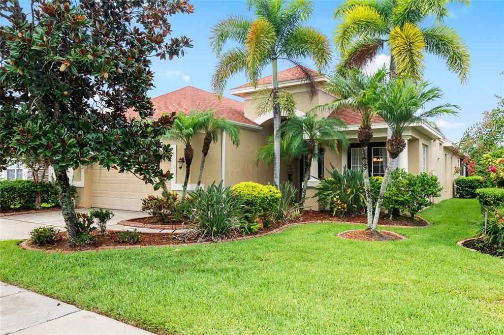 Recently Rented: $4,200 (3 beds, 2 baths, 2068 Square Feet)