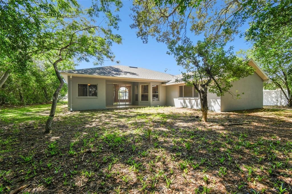 For Sale: $390,000 (3 beds, 2 baths, 2212 Square Feet)