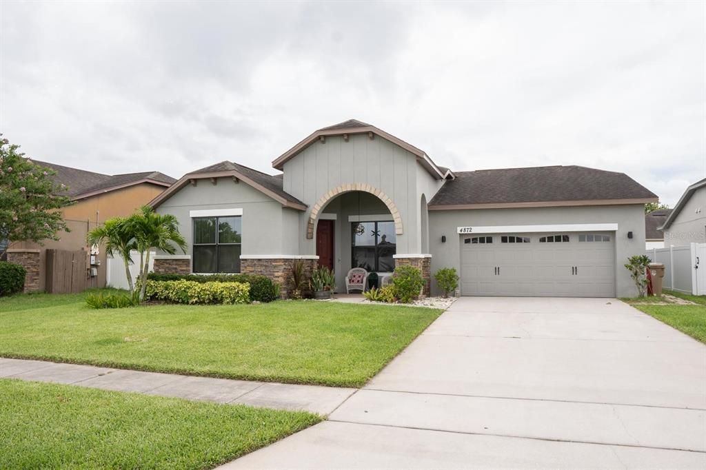 Active With Contract: $349,500 (4 beds, 3 baths, 2175 Square Feet)