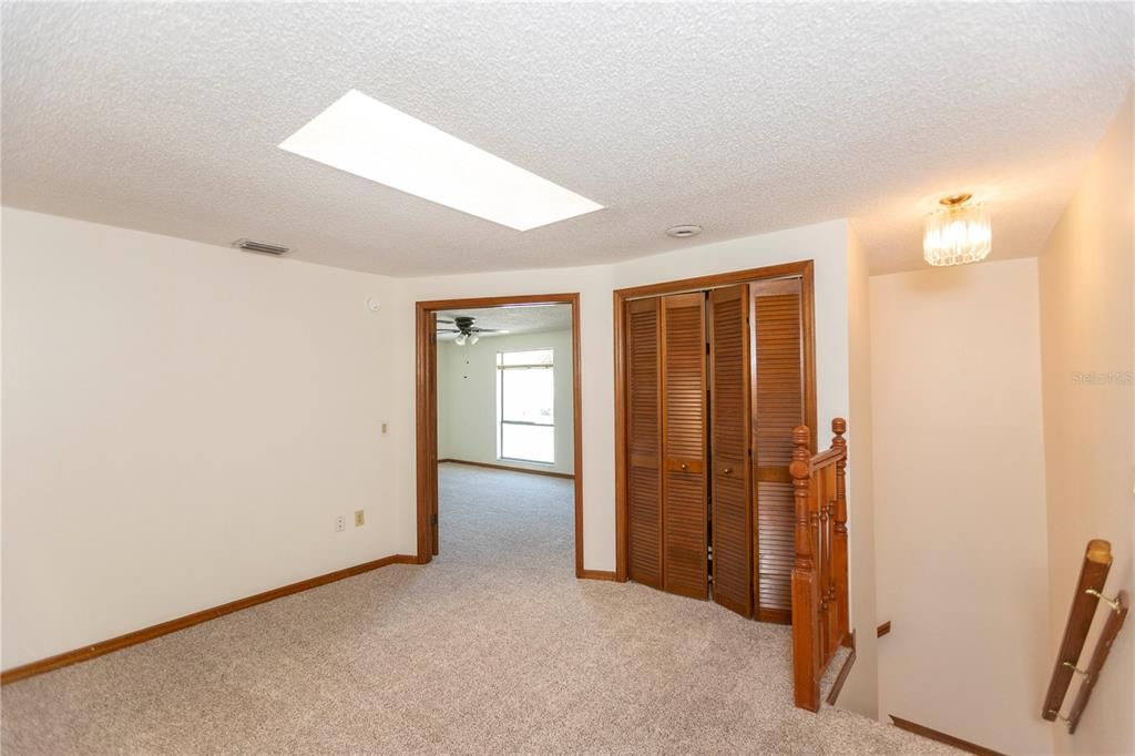 For Sale: $159,900 (2 beds, 2 baths, 1460 Square Feet)