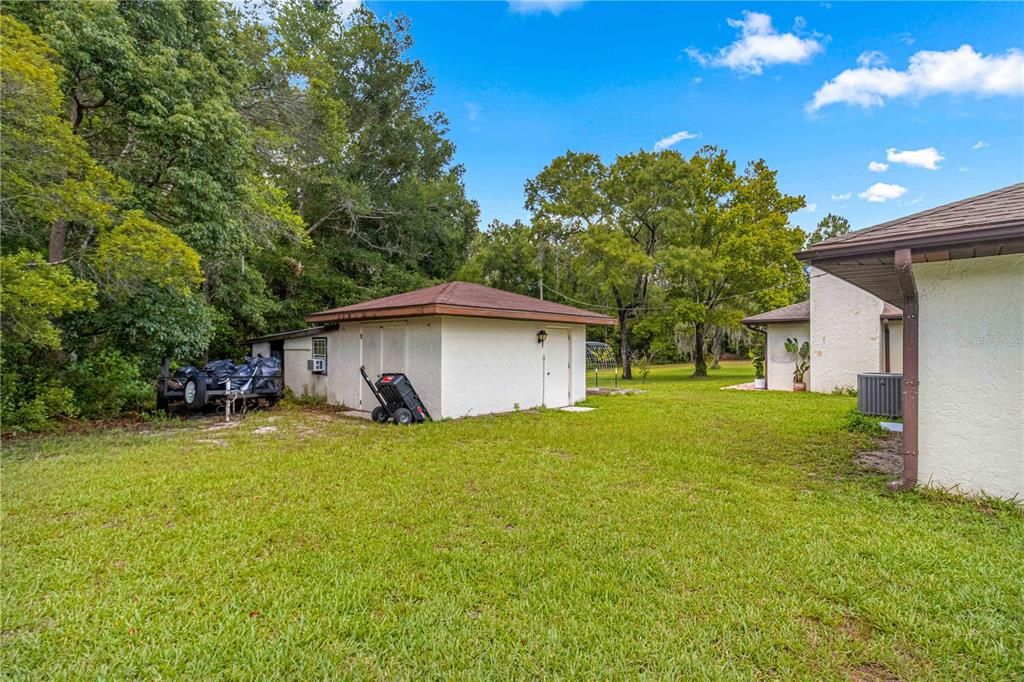 For Sale: $425,000 (3 beds, 2 baths, 2310 Square Feet)