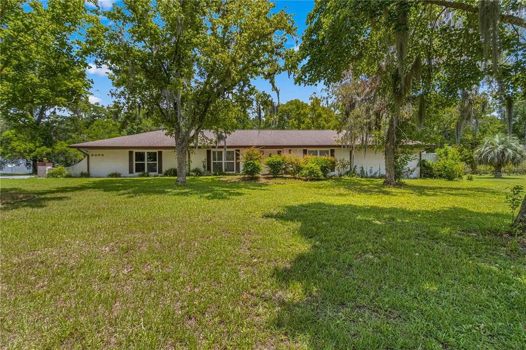 For Sale: $425,000 (3 beds, 2 baths, 2310 Square Feet)