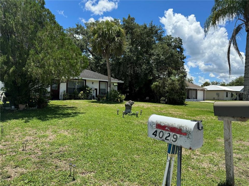 For Sale: $295,000 (3 beds, 2 baths, 1812 Square Feet)