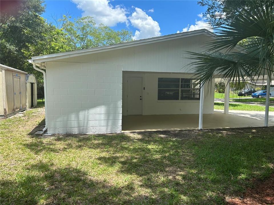 Side/Carport