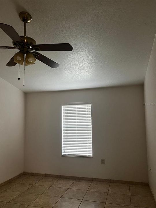 For Rent: $2,400 (3 beds, 2 baths, 1566 Square Feet)