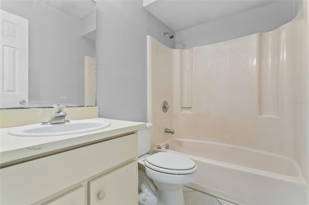 For Rent: $1,650 (2 beds, 2 baths, 918 Square Feet)