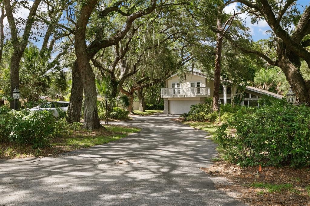 For Sale: $697,500 (3 beds, 3 baths, 3327 Square Feet)