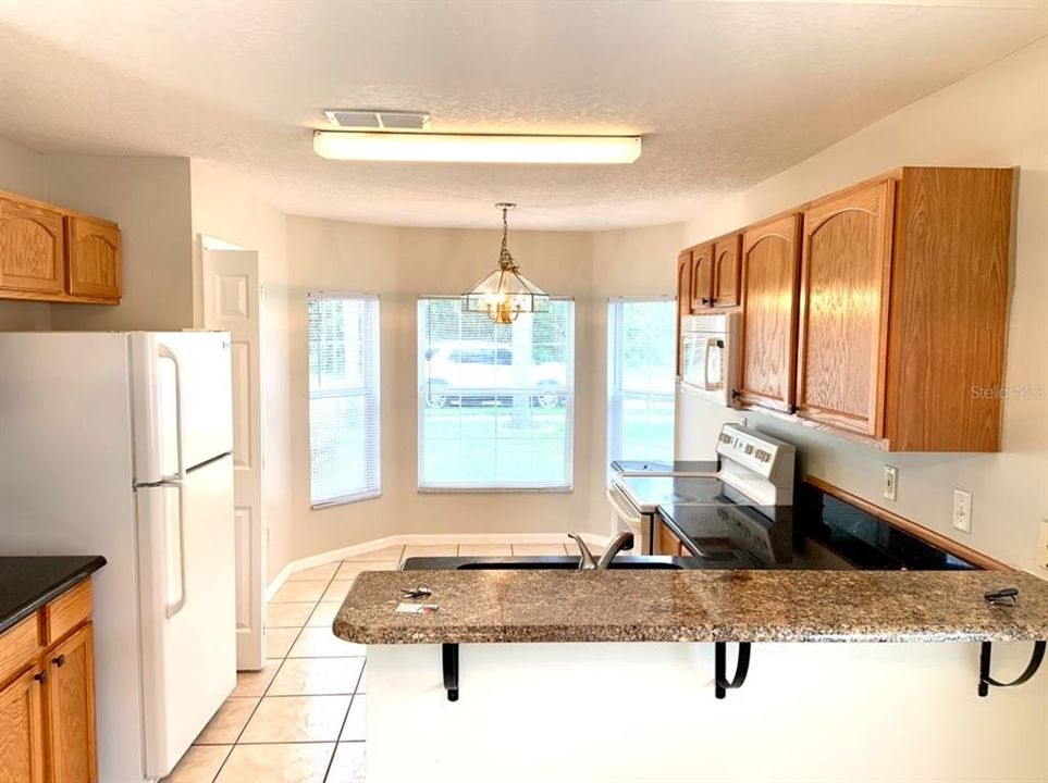 For Rent: $2,195 (4 beds, 2 baths, 1393 Square Feet)