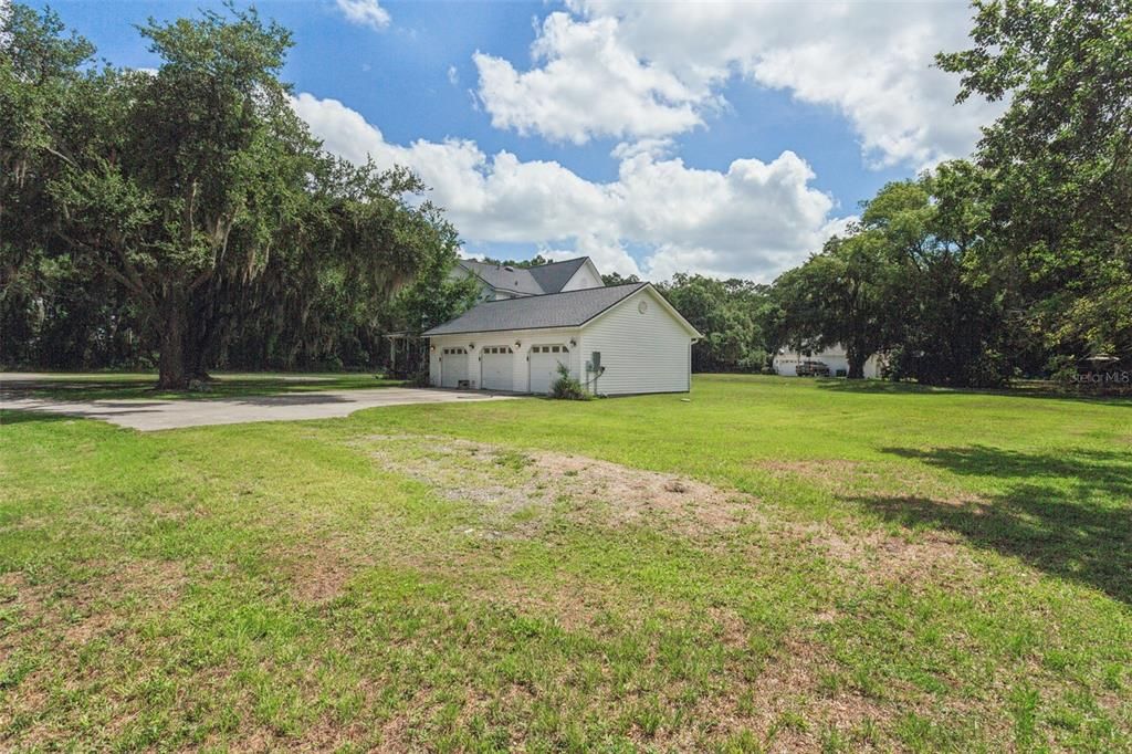 For Sale: $659,000 (4 beds, 3 baths, 3150 Square Feet)